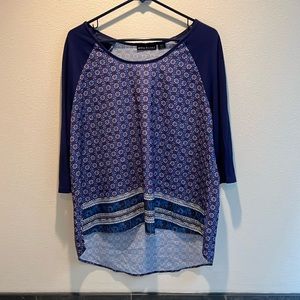Attention Floral Top